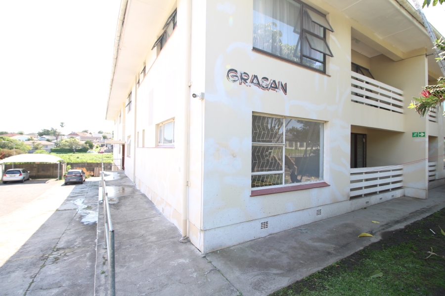 2 Bedroom Property for Sale in Cambridge Eastern Cape